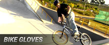 BIKE GLOVES